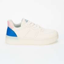 Кеды, в Москве