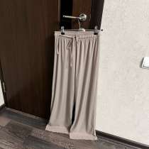 Штаны, атласные, бежевые, 42-44, в Самаре