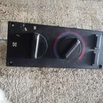 Продаю панель печки 6111549M91 Terex, в Москве