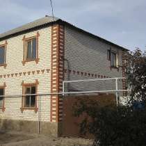 Продается 2-х этажный дом, в Россоши