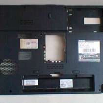 Toshiba Satellite L300-129 Поддон ноутбука, в Москве