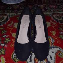 Туфли на каблуке, в Лиски