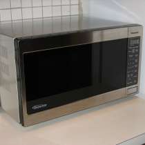 Отдам микроволновку, в Москве