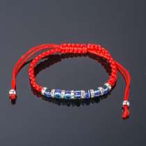 Привет! Меня зовут Дарья! Я изготавливаю браслеты из нейлоно, в Москве