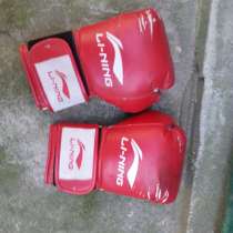 Боксерские перчатки бу, в г.Тирасполь