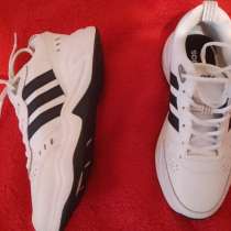 Кроссовки продам или поменяю, в Евпатории