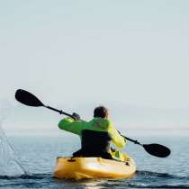 Пластиковый туристический каяк, в Москве