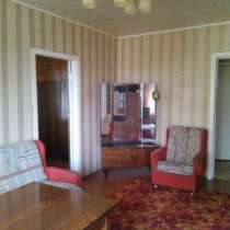 Двухкомнатная квартира в кирпичном доме. Пос. Дорохово, в Рузе