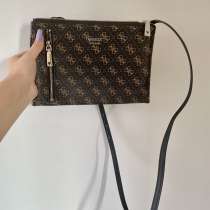 Оригинальная сумочка Guess, в г.Лимасол