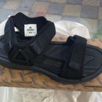 Продаю мужские спортивные сандалии, в Москве