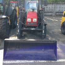 Беларус 320-Ч.4 с погрузочным и щёточным обородуванием., в Москве