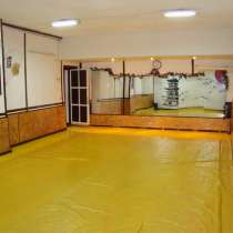 Продам действующий бизнес. Спорт клуб, офис. Евпатория. Крым, в Евпатории