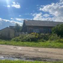 Дом на берегу озера, в Красноуфимске