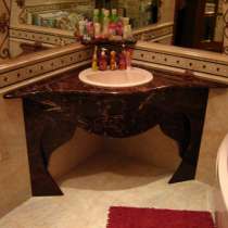 Порезка плитки укладка плитки мрамор гранит услуги строитель, в г.Ашдод