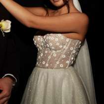 Свадебное платье, в Москве