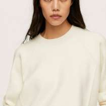 Свитшот бренда MANGO, в г.Ташкент
