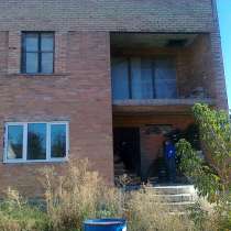 Продам недостроенный дом в Макеевке, в г.Угледар
