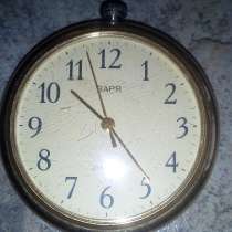 Механические часы-2 шт., и одни на батарейке, в Москве