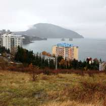 Супервидовой участок в Гурзуфе, в Ялте