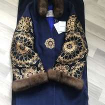 Пальто новое с соболем Valentino, в г.Варшава