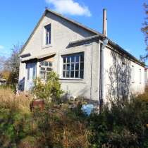 Дом 98 м. кв. в Перевальном, учас. 20 сот. Ялтинская трасса, в Симферополе