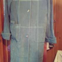 Женский плащ, в г.Донецк