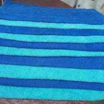 Полотенца 50*90 И комплект В хорошем состоянии фмр, в Краснодаре