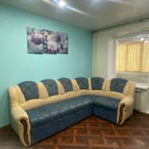 Диван, в Югорске