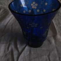 Ваза духслойный кобальтовый хрусталь СССР, в Старом Осколе