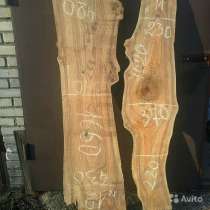 Стол "Река" из слэбов вяза, в Санкт-Петербурге