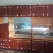 Отдам даром стенку-гостиную, в г.Луганск