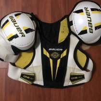 Хоккейные шорты и нагрудник, детские, в Череповце