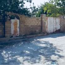 Продаётся участок дом, в г.Баку