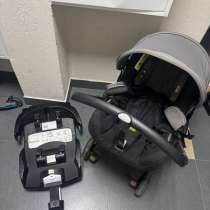 Doona коляска- автокресло и база isofix, в Новосибирске