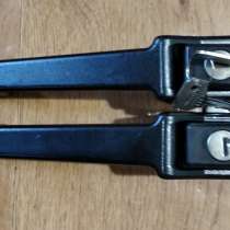 Продам ручку двери автомобиля УАЗ 469 Люкс, в г.Луганск