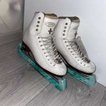 Профессиональные фигурные коньки Riedell, в Владивостоке