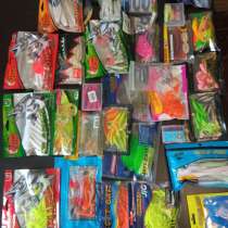 Блёсна воблеры резина продаю всё оптом, в Твери