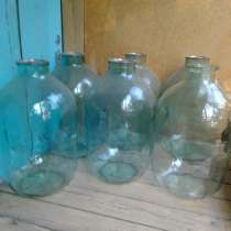 Продам бутыли, в г.Запорожье