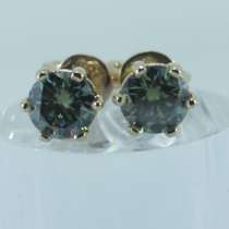 Пусеты золотые с зелёными Муссанитами Ф 5 мм, в Москве