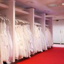 Оптовый магазин свадебных платьев и аксессуаров. 16 лет работы, в Москве