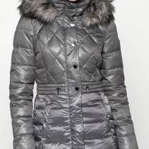 Пуховик, в Москве