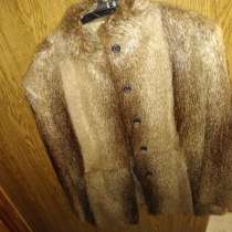 ПРОДАЮ ПОЛУШУБОК ЖЕНСКИЙ, в Брянске