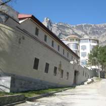 Пансионат Новый ковчег 8400 м. кв, город Ялта, Крым, в Ялте