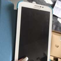 Подарю планшет Samsung galaxy tab 3, в Санкт-Петербурге