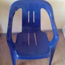 Пластиковые стулья, стол, недорого, в Москве