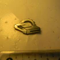 Значок.Армения.ЧСЗ Чаренцаванский станкостроительный завод,м, в г.Ереван