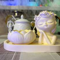 Гипсовые фигуры, в Москве