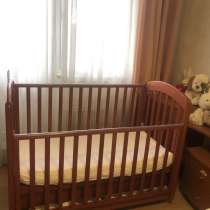 Продаю детскую кроватку, в Москве