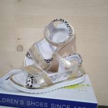 Сандалии, в Москве