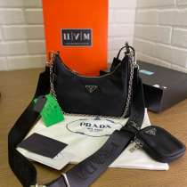 Сумка Prada Re-Edition 2005, в Москве